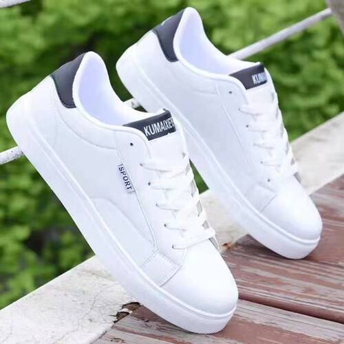 New white shoes for men, trendy and versatile, suitable for middle school students, Korean style, low-top flat sole casual shoes for men