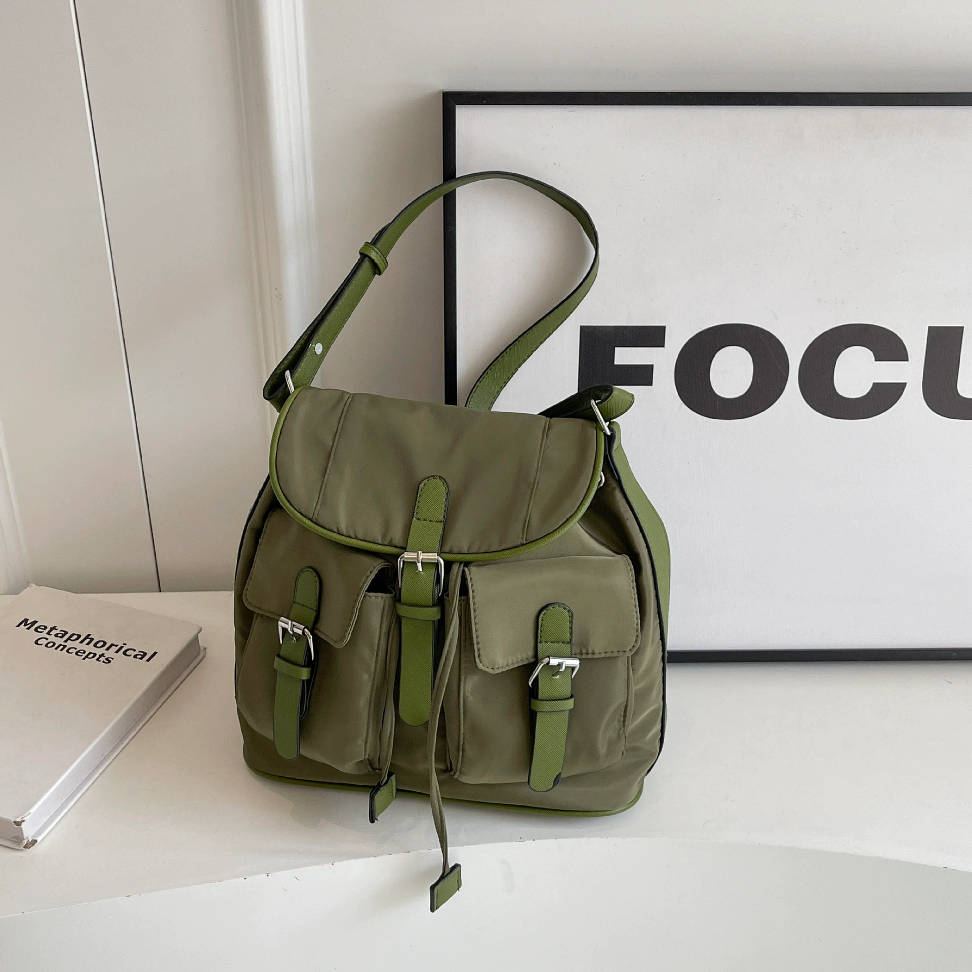 Universal capacious bag strap