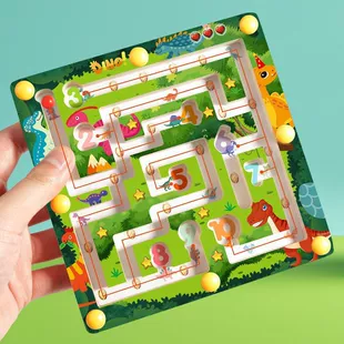 Деревянная балансирующая игра с шариком и цифрами 3–6 лет