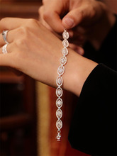 《织光》2023新款原创设计镂空蕾丝中古手链小众复古百搭气质手环