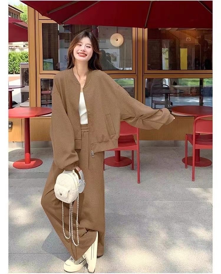 9d5ae92b-f43d-45ae-a75b-8902007a0af1.jpe