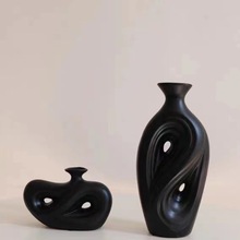 北欧风桌面陶瓷摆件极简新屋玄关装饰花瓶黑色样板间软装装饰品