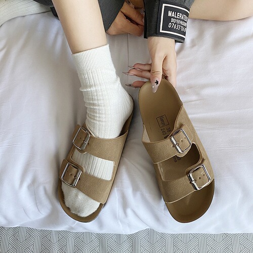 Cross-border 2026 new style French retro platform double button French beautiful sandals for summer and fashionable foreign trade