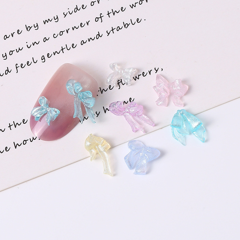 Transparent bow nail art accessories, resin three-dimensional soft carving nail decoration small parts, handmade DIY nail accessories Transparent bow nail art accessories, resin three-dimensional soft carving nail decoration small parts, handmade DIY nail accessories