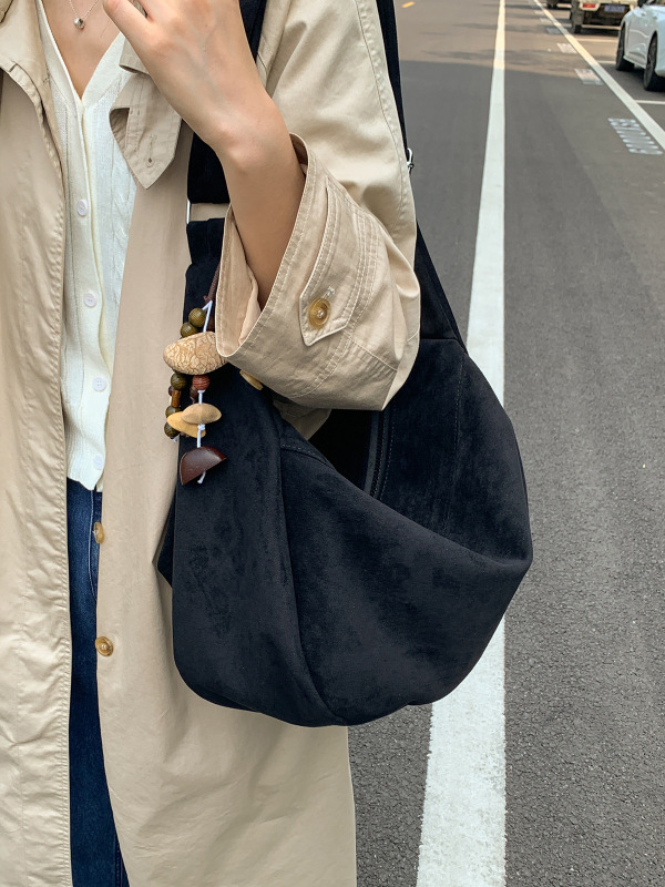 松弛感复古麂皮绒包包女2025秋冬新款通勤单肩包休闲大容量斜挎包|undefined