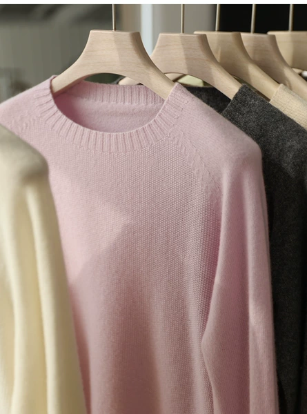 Pink round neck