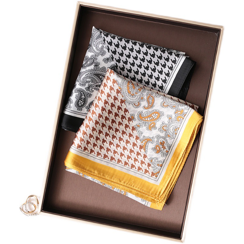 Spring New 70CM Square Versatile Decorative Professional Thin Korean Small Scarf for Women_voghion.com