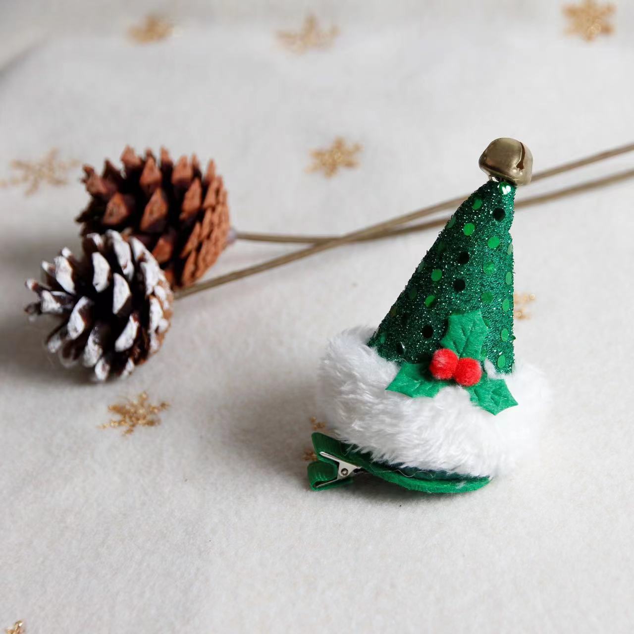 Navidad transfronteriza sombrero brocas de pelo hojas de peluche campana brocas de pelo fiesta decoración brocas de pelo Navidad creativas brocas de pelo