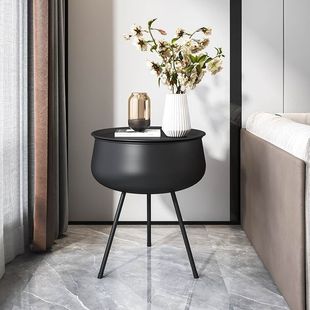 Nordic Light Luxury Bedroom Bedside Table Small Wrought Iron Bedside Table Sofa Side Table Balcony Small Round Bedside Table