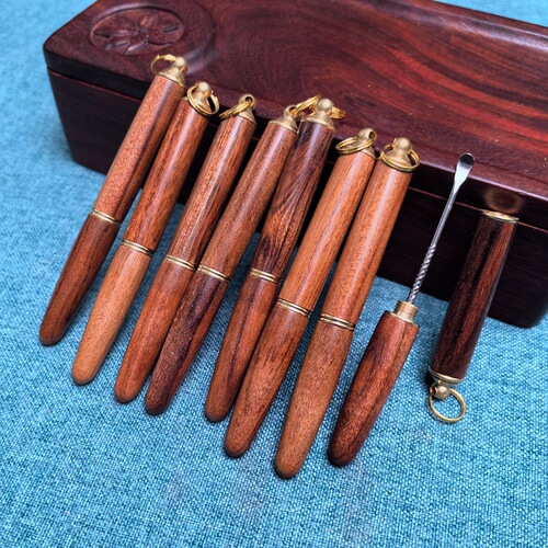 Portable ear digging artifact rosewood ear fungus spoon household earwax cleaning spoon solid wood ear picking tool