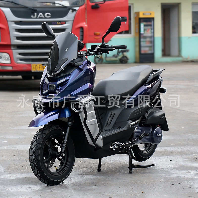 Cross-Border Export of the Fourth-Generation 150Cc Fuel-Powered Scooter, Two-Wheeled Adult Dual-Seater Moped, Fuel-Efficient Motorcycle