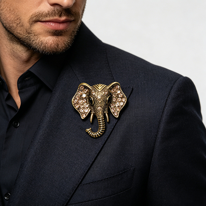 Cross-border European and American fashion personalized animal enamel brooch alloy rhinestone brooch three-dimensional pin badge accessory wholesale