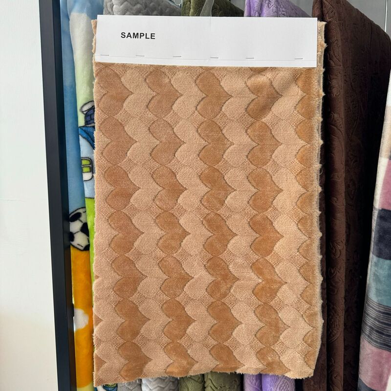 Manufacturer Customized Cationic Jacquard Ab Yarn Heart Stripes Double-Sided Flannel Sample Pajamas Home Fabric