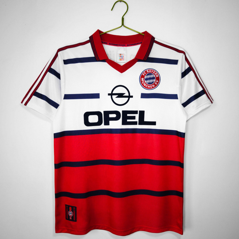 Bayern munich away game in the 1998-00 season