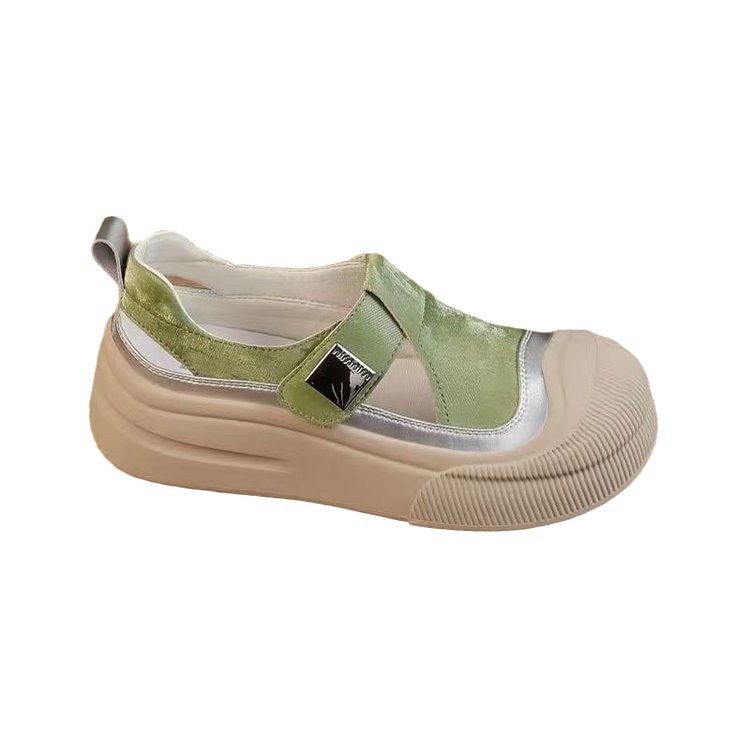 2024 nuevas sandalias de verano con suela gruesa, cabeza de bolsa de mujer hueca, transpiración, ocio, versátil, zapatos de altura única de Roma.