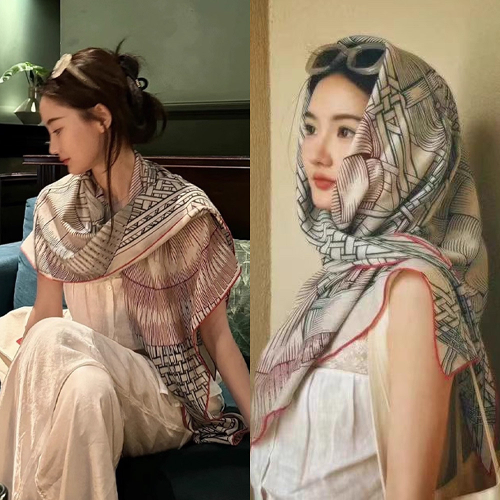 Spring and Autumn New Women's Scarf Double-Sided Printed Twill Imitation Silk Large Triangle Scarf Shawl Neck Scarf Sunscreen High-End Feel