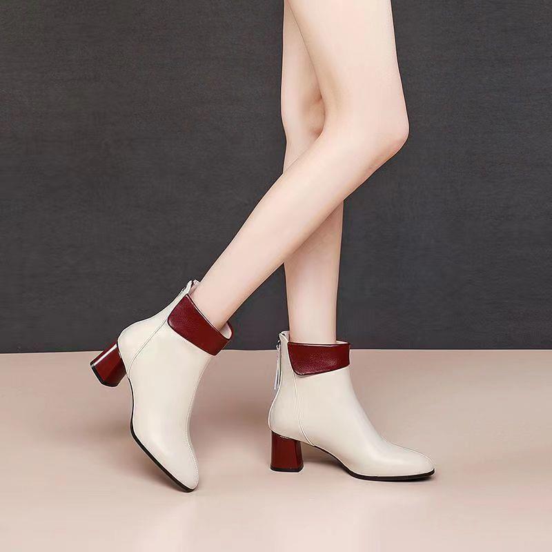 Brand Off-Size Winter New Fashion Versatile Short Boots with Thick Heels and Velvet High Heels and Medium Heels with Elegant Martin Boots