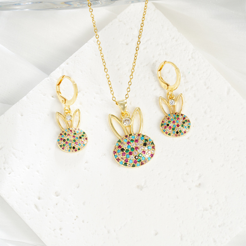 Collar de oro de arena transfronterizo de Vietnam lujoso ligero lindo aretes de diamantes de conejo de mujer nicho no se desvanece joyas de mano