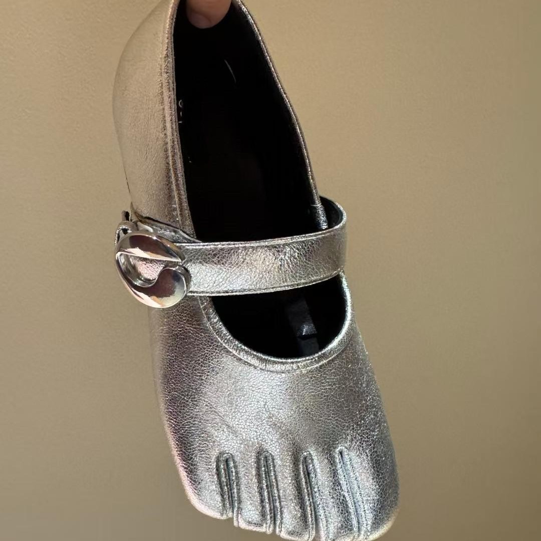 2025 여름 신상 스퀘어토 얕은 굽 플랫 스트랩 부드러운 밑창 벨크로 프렌치 레트로 메리제인 여성화