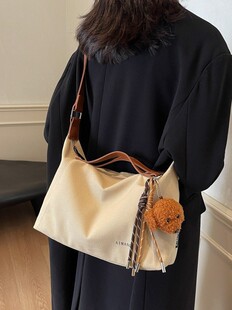 Shoulder bag, shopping bag, capacious universal one-shoulder bag, trend of season