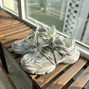 �¿� Runner Deluxeِ���p�C��Ь��Ů���ߺ�����e�ܲ����f�ϵ�Ь