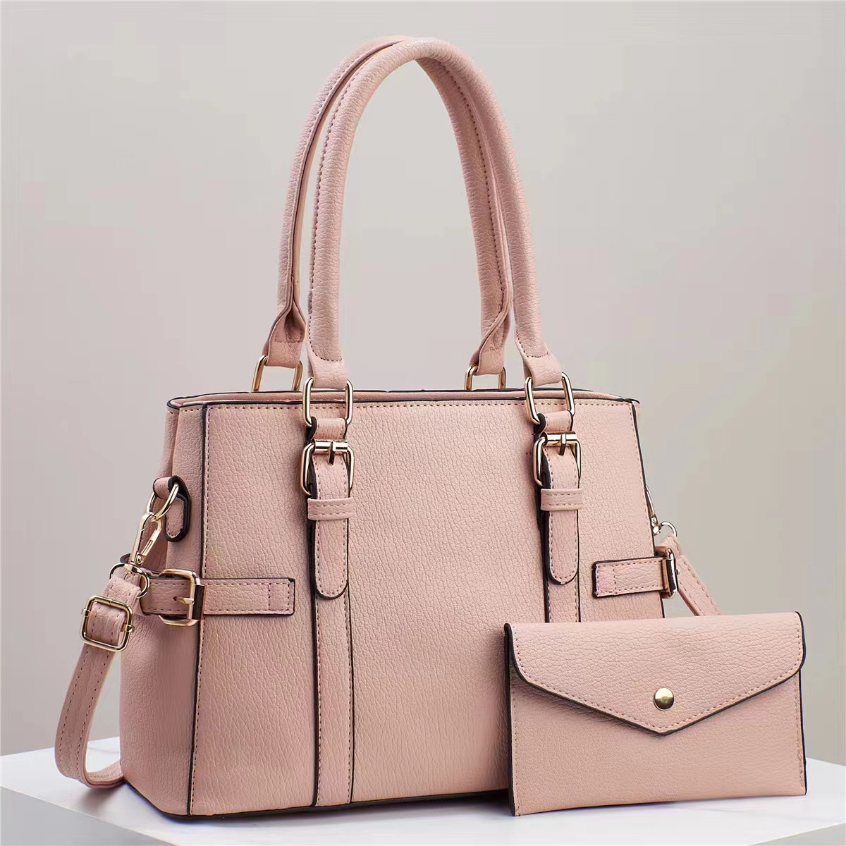 Women's Medium Leather Solid Color Vintage Style Classic Style Square Flip Cover Tote Bag display picture 6