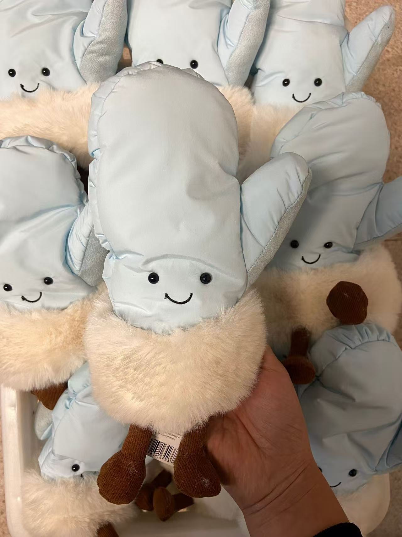 元のイギリスジェリーcatシリーズのぬいぐるみの超全合集3b斉防塵袋のバーゼル熊の手の花