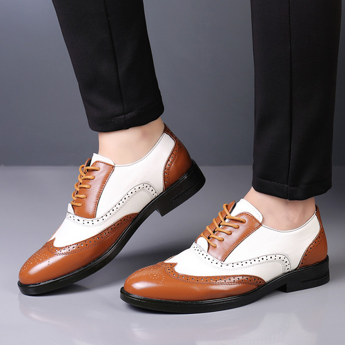 Men's Brogues Embossed Wide Size Color-Matched Trendy Casual Men's Business Formal Leather Shoes