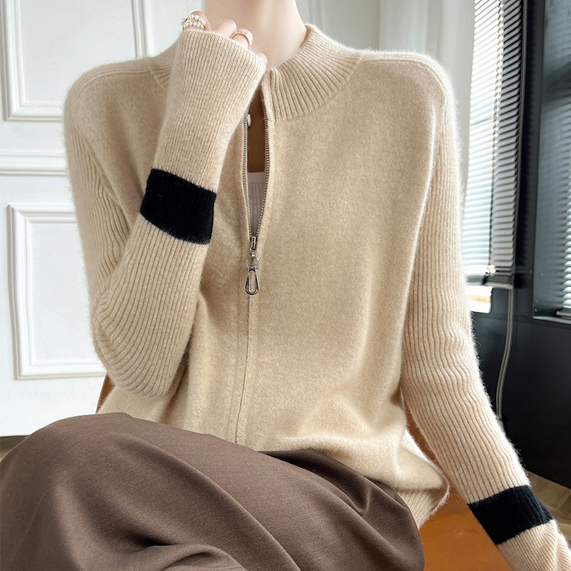 Woolen knitted cardigan