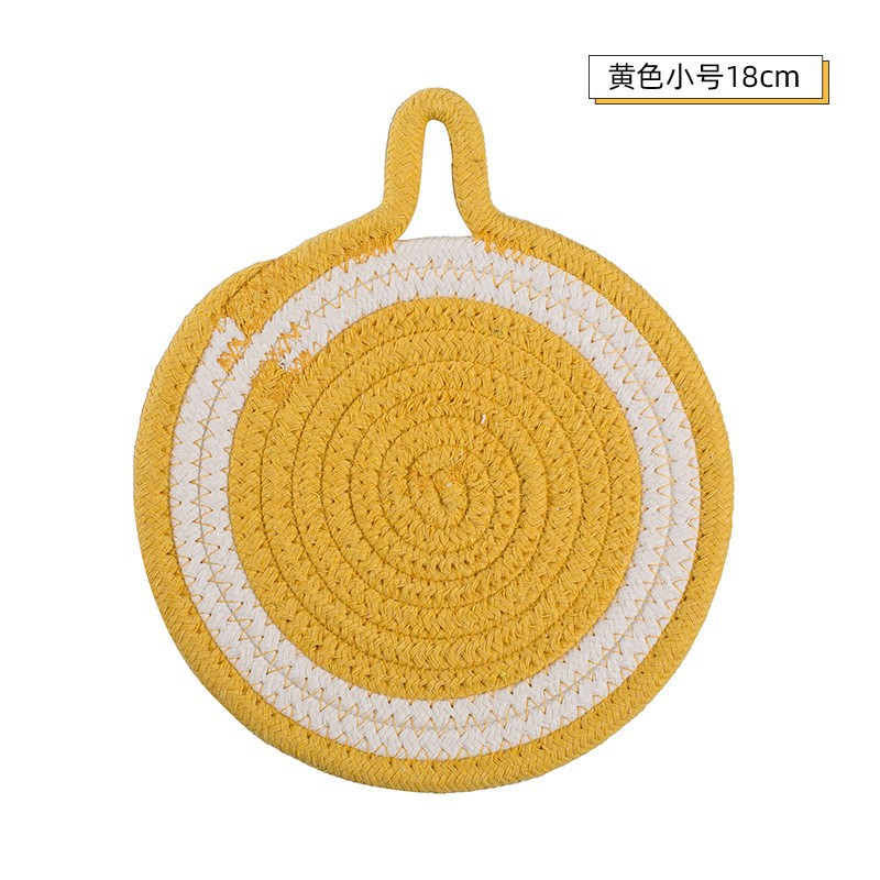 Almohadilla de té terminada-amarillo pequeño 18cm