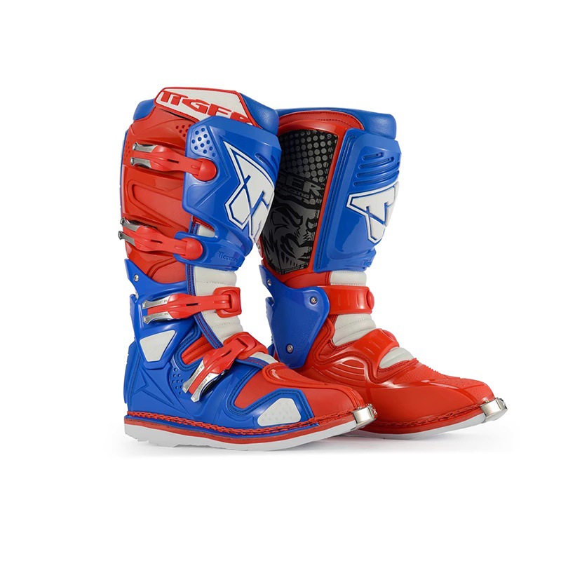 가동축 빨간색 파란색