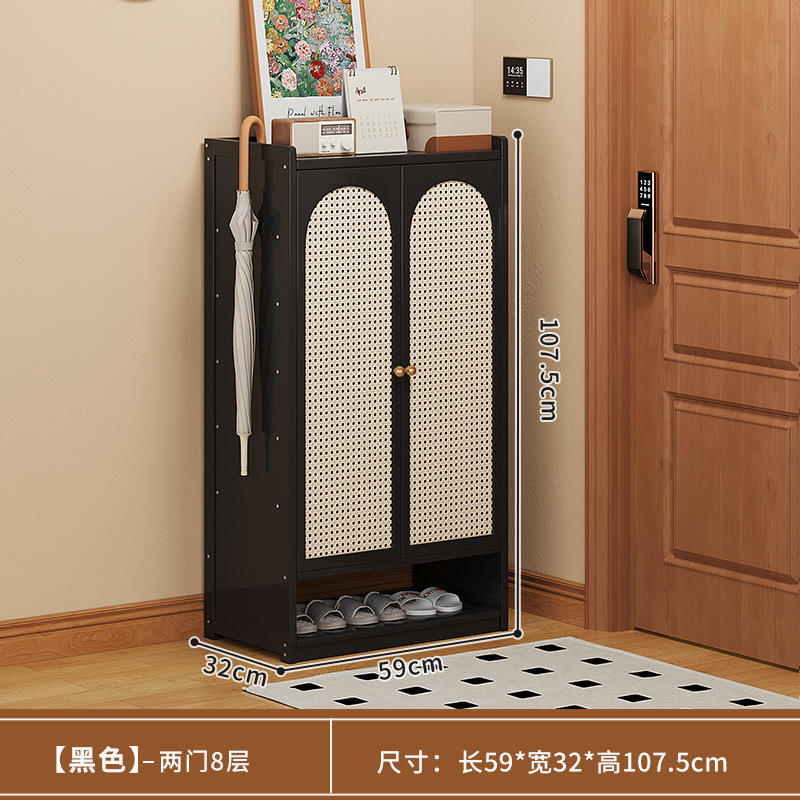 검은색 이중문 8층