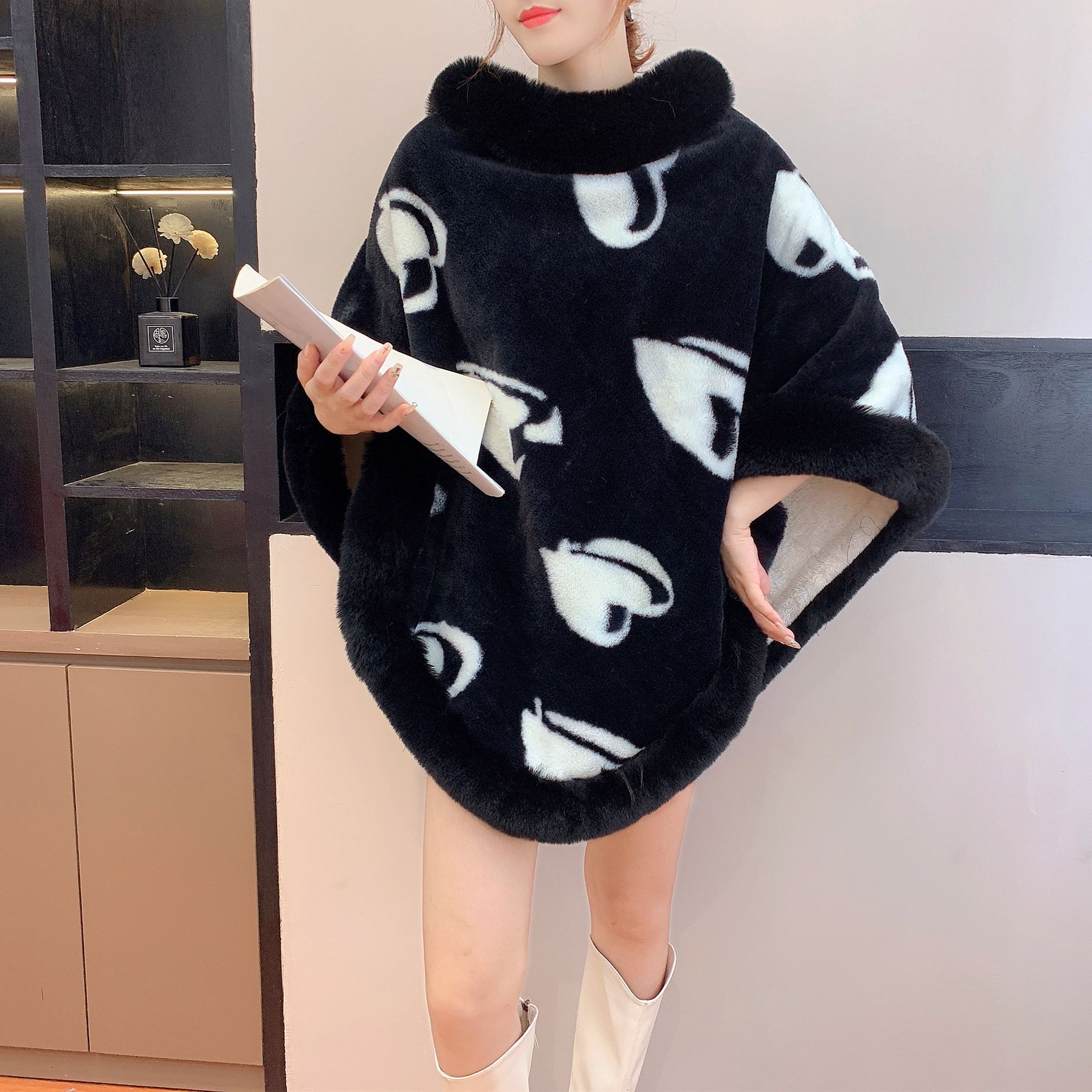 2025 otoño e invierno nuevo estilo ropa de mujer europea y americana Amazon crossover felpa amor estampado jersey moda de manga larga para mujer todo fósforo