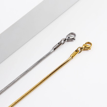 钛钢方形蛇骨链男嘻哈潮流锁骨链条饰品配链万能链子女不锈钢项链