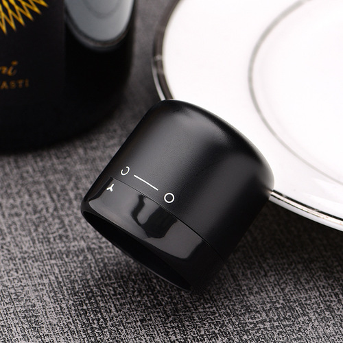 Lock-type red wine sealing stopper, new wine stopper, champagne stopper, creative silicone universal bottle stopper