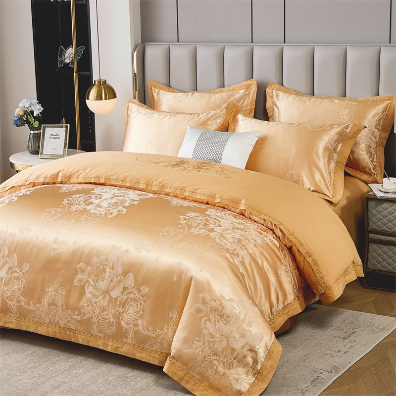 꽃이 황금빛으로 피어난다