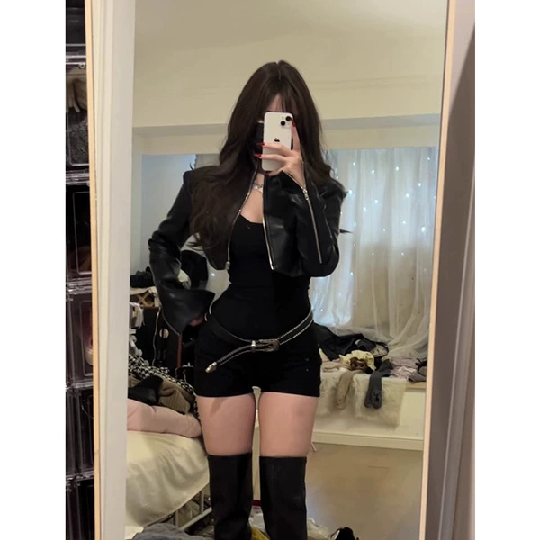 Single -leather jacket