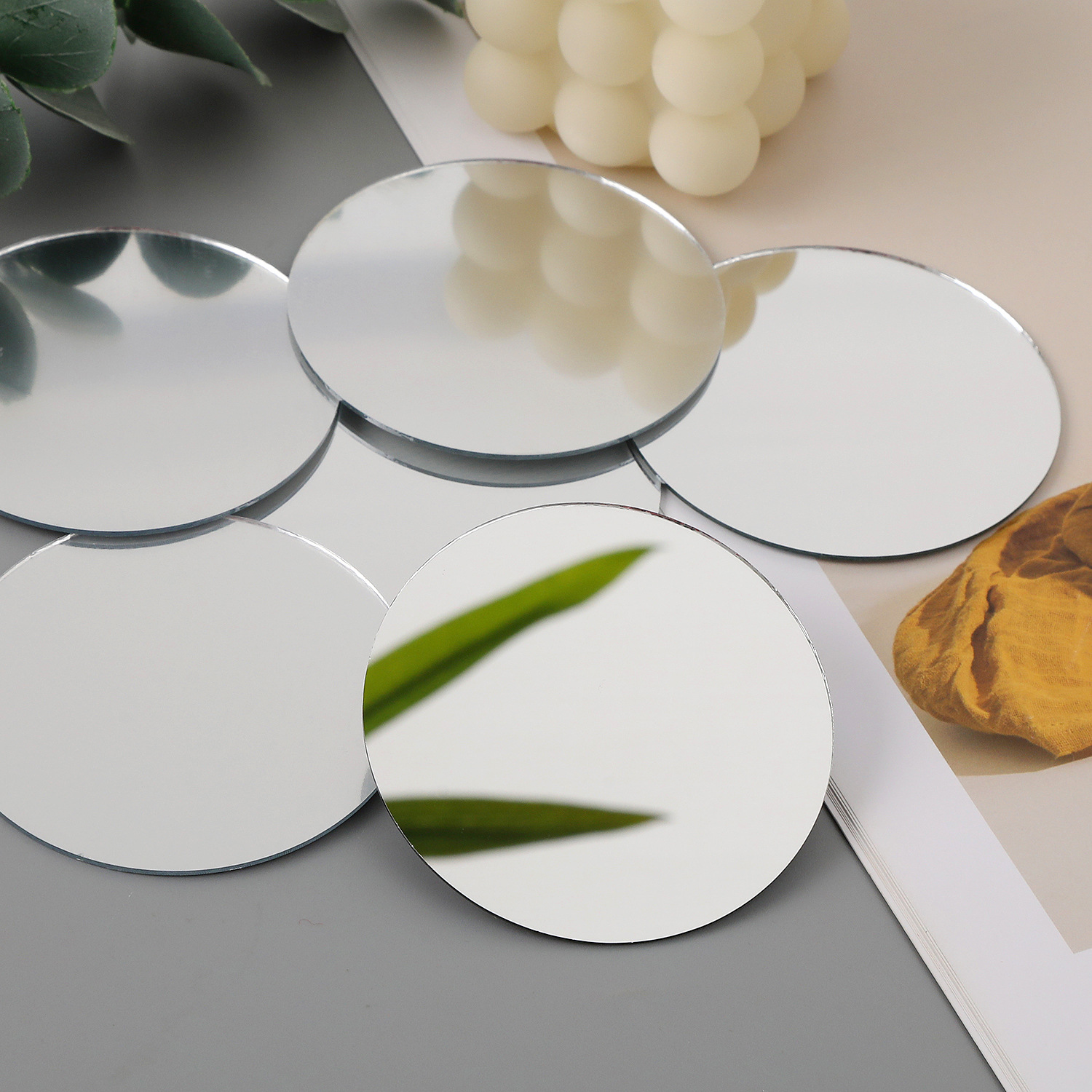 Yiwu Single-Sided Oval Cosmetic Mirror Flat Edge Glass Lens Bathroom Toilet High-Definition Lens