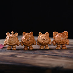 崖柏卡通蛋仔派對木雕隨身文玩手把件創意家居小擺件卡通生日禮物