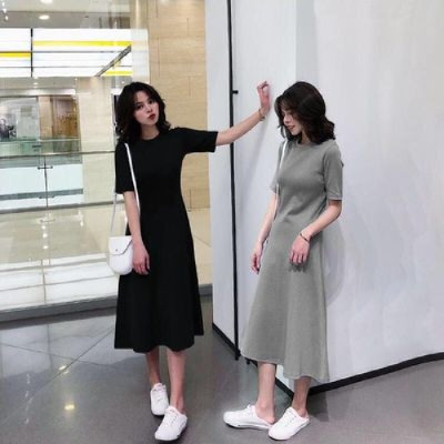 2021韩版纯色女装春夏季圆领休闲宽松短袖打底短袖时尚连衣裙