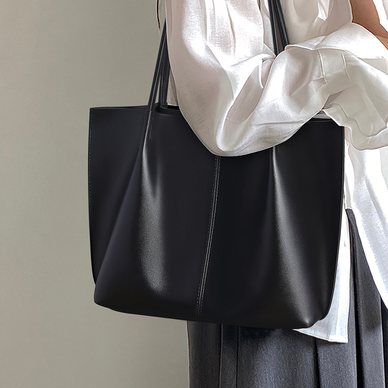 Women's Tote Bag 2026 Summer New Arrival Genuine Leather High-End Large Capacity Shoulder Bag For Commuting Set