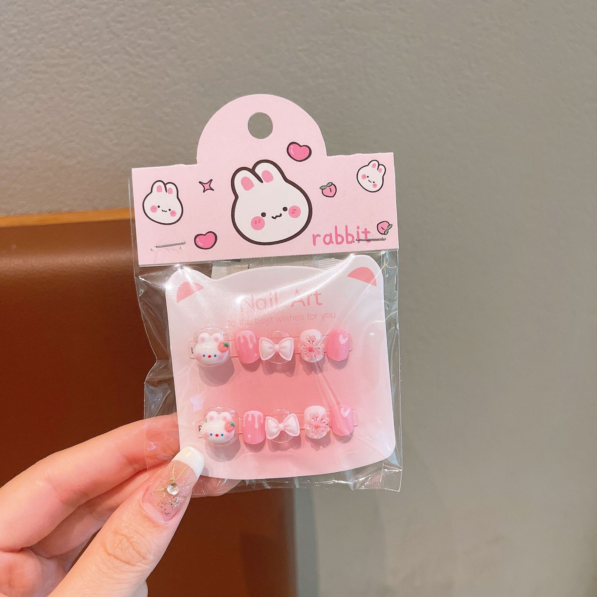 Uñas postizas removibles para niñas, en caja, con diseños de dibujos animados, pegatinas de uñas exquisitas, piezas de uñas.