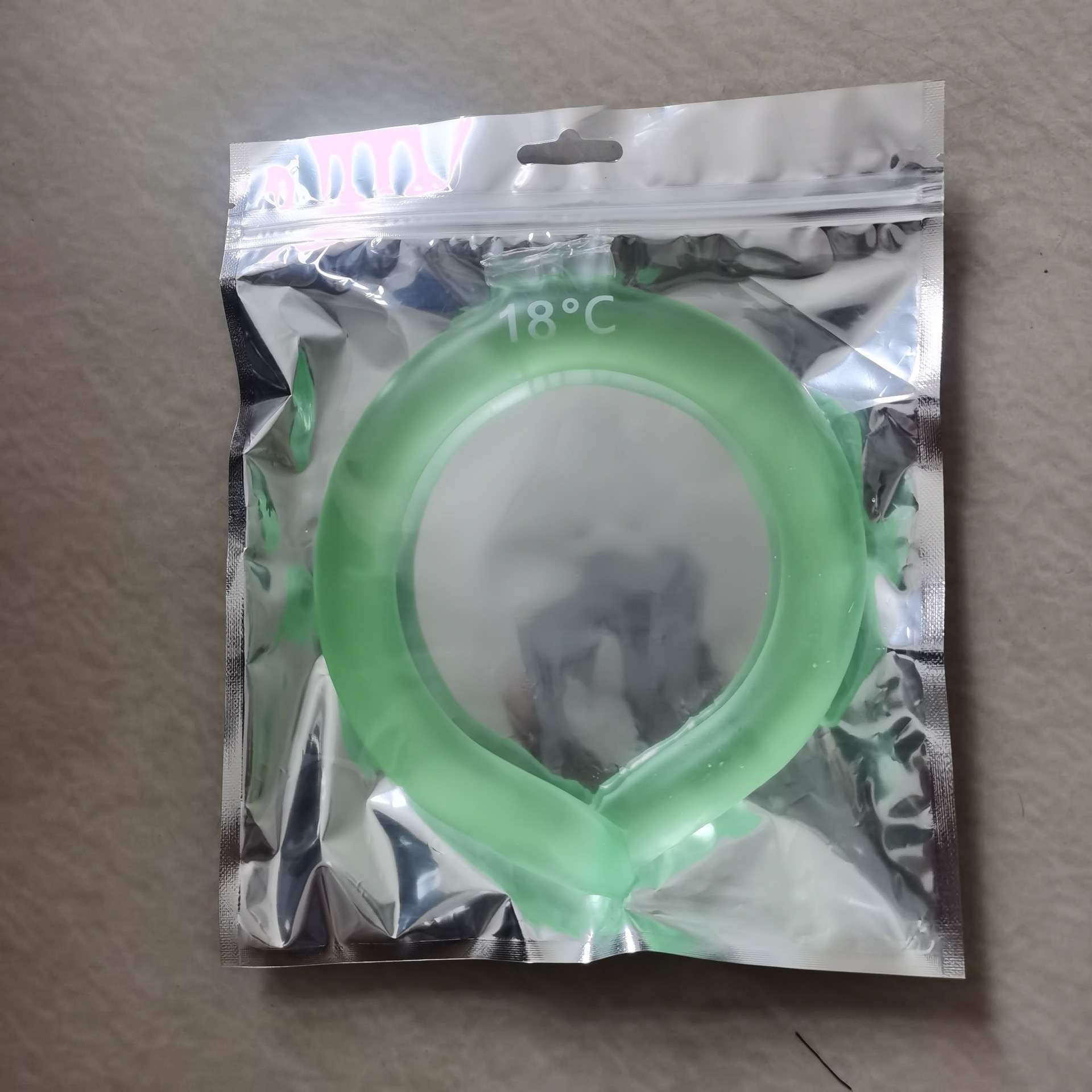Second generation bag green