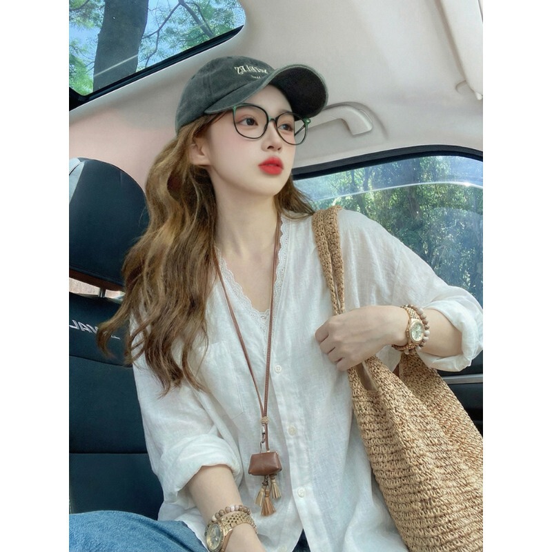 White Lace Lightweight Sun-Protective Cardigan Long-Sleeve Shirt for Women, Spring Niche Style, Age-Reducing, Slimming, High-End Feel, Top Jacket