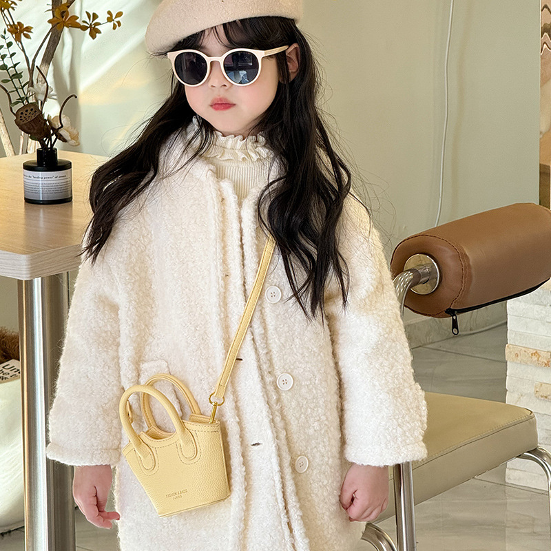 Bagos de cestas de verduras para niños 2025 nuevo estilo coreano simple color sólido bolso de mochila para niños estilo extranjero mini bolso de niña