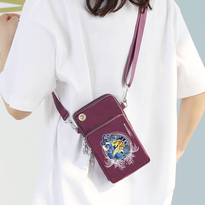 Wholesale Women's Crossbody Phone Bag 2022 New Model Lightweight Small Crossbody Bag Wrist Mini Fashion Summer Small Handbag