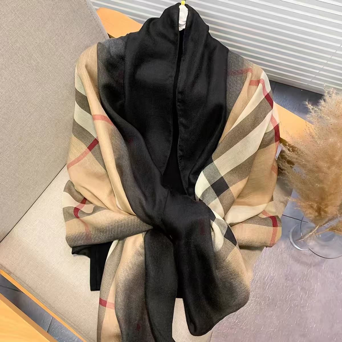 2026 New Cotton and Linen Women's Versatile Plaid Long Scarf, Korean Style Printed Scarf, Spring and Autumn High-End Versatile Shawl