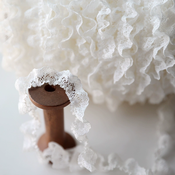 Domestic imitation Fa Lei wrinkled white 1.3cm