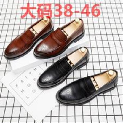 Large size 2025 new model loafers, slip-on leather shoes for men, formal business round-toe slip-on leather shoes