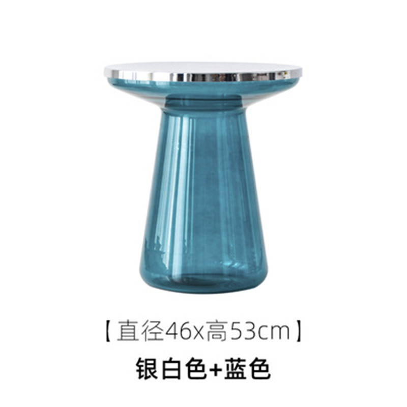 은빛 흰색 파란색
